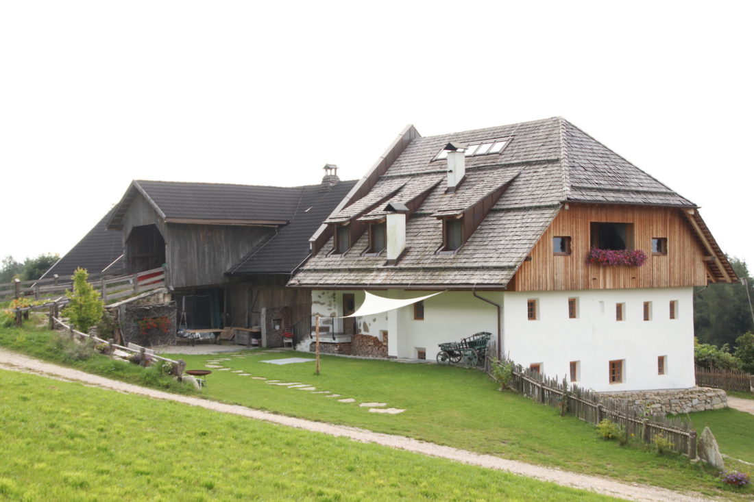 Stiftung Steinkeller Koaserhof in Pfalzen