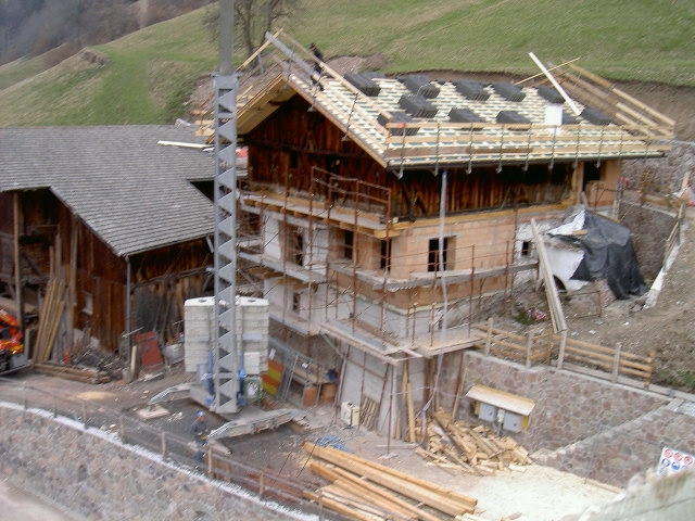 Gallreid-Hof Villnöß Stiftung Steinkeller Förderung Bauernhof Südtirol