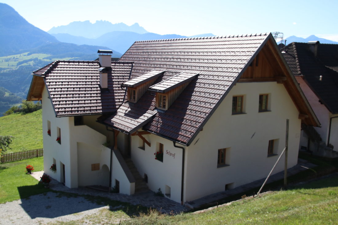 Schrofhof Ritten Stiftung Steinkeller Förderung Bauernhof