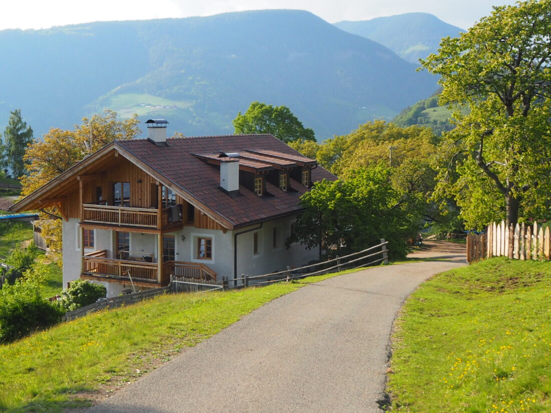 Untermigler Ritten Stiftung Steinkeller Historischer Hof Sanierung Südtirol